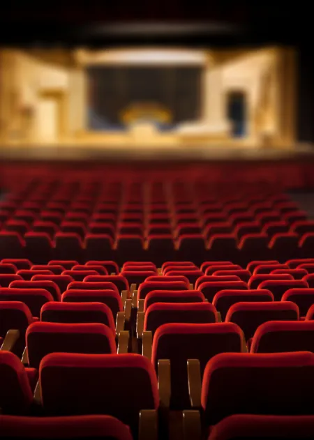 Órgãos públicos e centros esportivos culturais